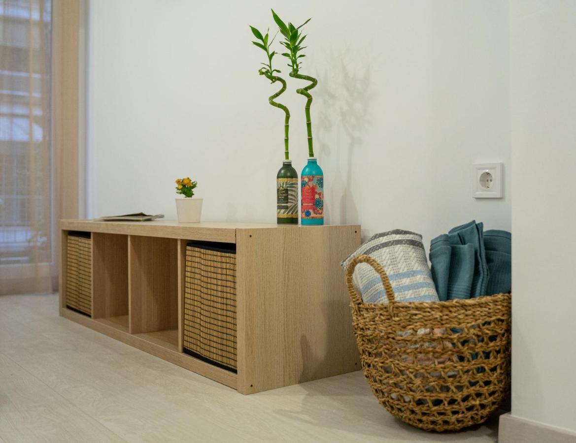 1Bd - Deer Traveler Central Apt Thessaloniki Exterior photo